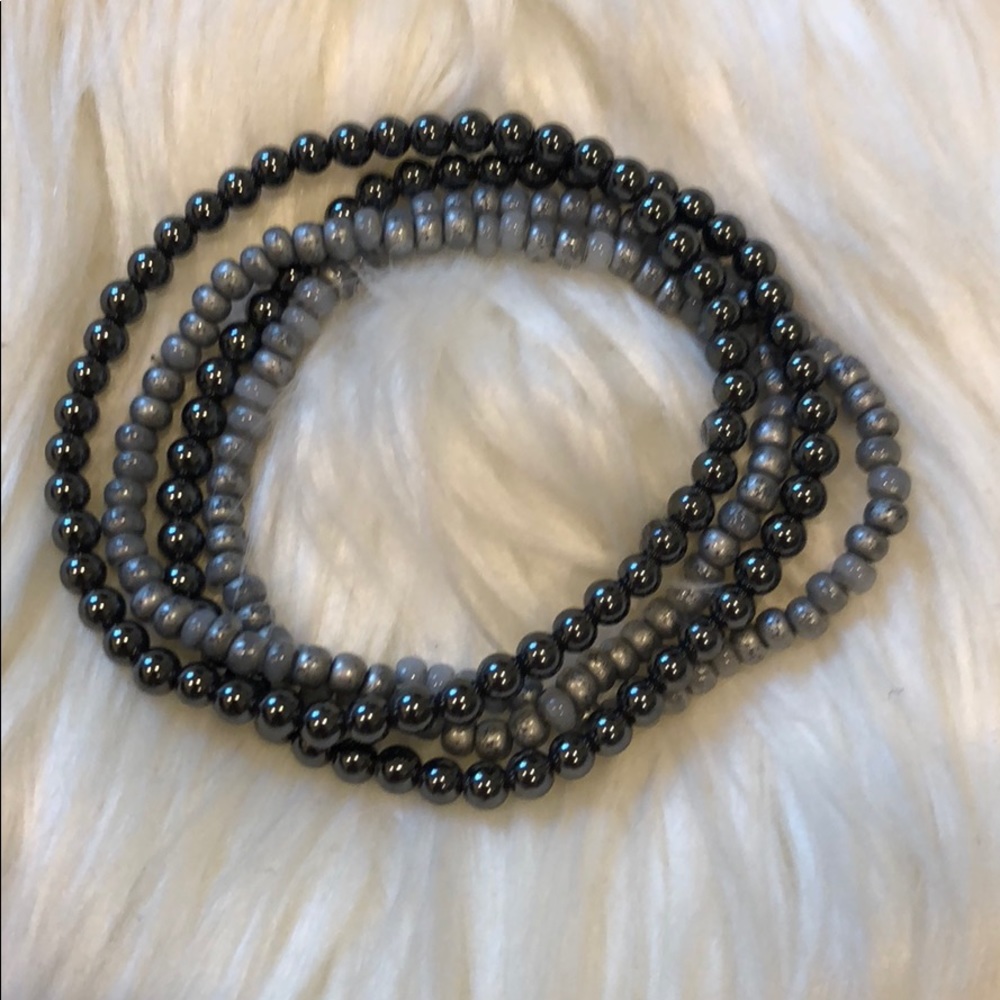 Set of 4 Beaded Stacked Bracelets! - Picture 2 of 4